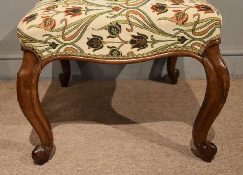 VICTORIAN WALNUT STOOL WITH WILLIAM MORRIS UPHOLSTERY - ADDITIONAL PHOTO 3