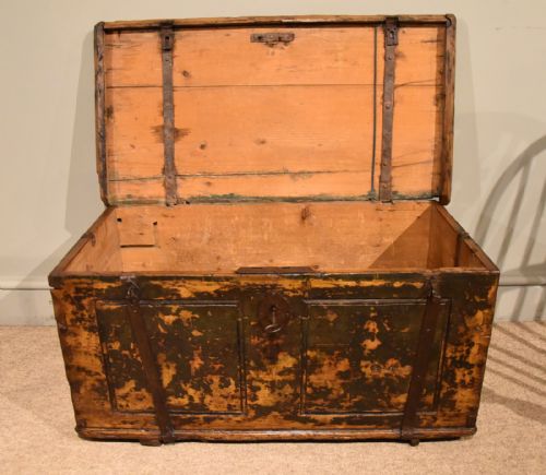 18TH CENTURY PINE AND IRON BOUND TRUNK - ADDITIONAL PHOTO 1