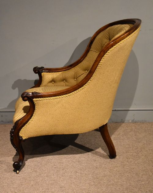 19TH CENTURY CARVED UPHOLSTERD ARMCHAIR - ADDITIONAL PHOTO 1