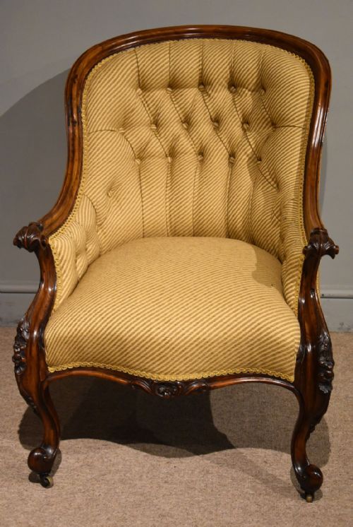 19TH CENTURY CARVED UPHOLSTERD ARMCHAIR - ADDITIONAL PHOTO 4
