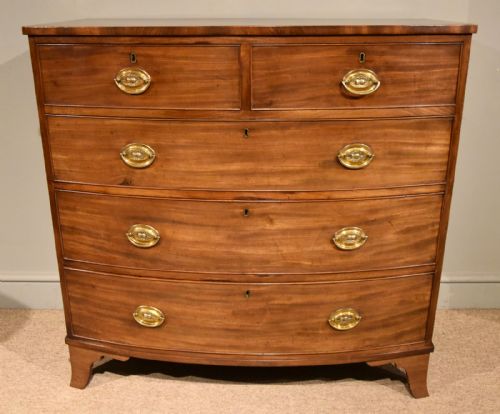 george iii mahogany bow fronted chest of drawers - CATEGORY: ANTIQUE CHEST OF DRAWERS - DATED GEORGIAN