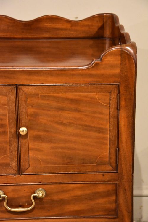 MAHOGANY LATE 18TH CENTURY BEDSIDE CUPBOARD - ADDITIONAL PHOTO 7