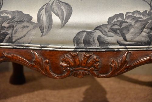 19TH CENTURY GAINSBOROUGH ARMCHAIR - ADDITIONAL PHOTO 2