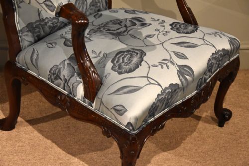 19TH CENTURY GAINSBOROUGH ARMCHAIR - ADDITIONAL PHOTO 8