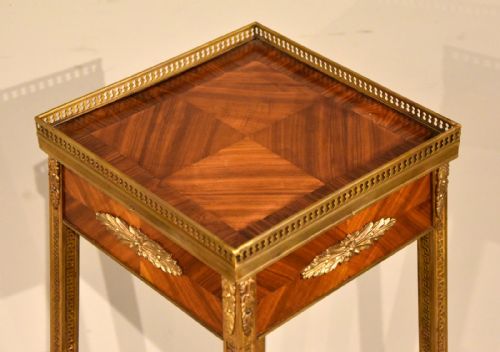 19TH CENTURY GILT BRONZE TULIPWOOD AND KINGWOOD URN STAND - ADDITIONAL PHOTO 7