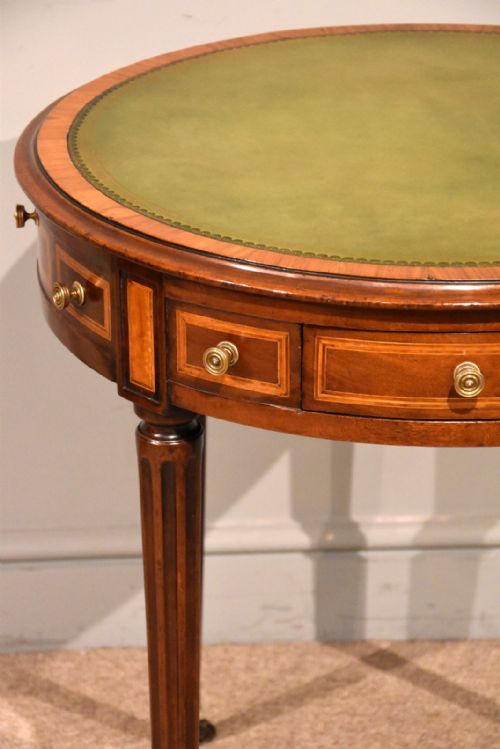 LATE 19TH MAHOGANY CIRCULAR LEATHER TOPPED TABLE - ADDITIONAL PHOTO 1
