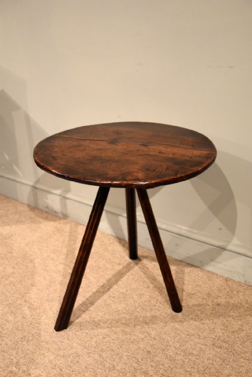 SMALL VERNACULAR ELM 'GYPSY' TABLE - ADDITIONAL PHOTO 3