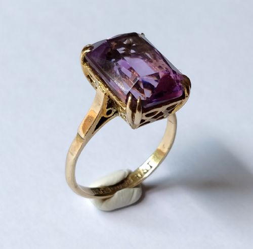 1960S AMETHYST COCKTAIL RING 9CT GOLD - ADDITIONAL PHOTO 1