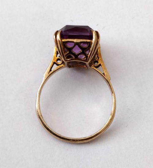 1960S AMETHYST COCKTAIL RING 9CT GOLD - ADDITIONAL PHOTO 4