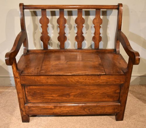 MID 19TH CENTURY FRENCH CHESTNUT BENCH - ADDITIONAL PHOTO 1