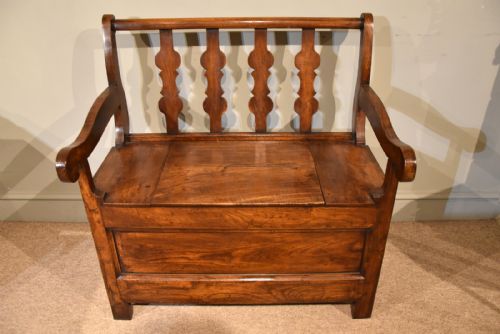 MID 19TH CENTURY FRENCH CHESTNUT BENCH - ADDITIONAL PHOTO 2