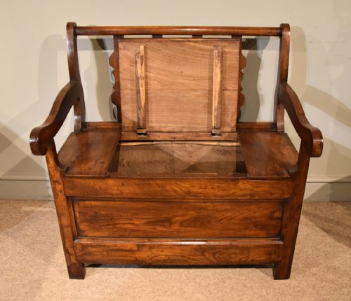 MID 19TH CENTURY FRENCH CHESTNUT BENCH - ADDITIONAL PHOTO 3