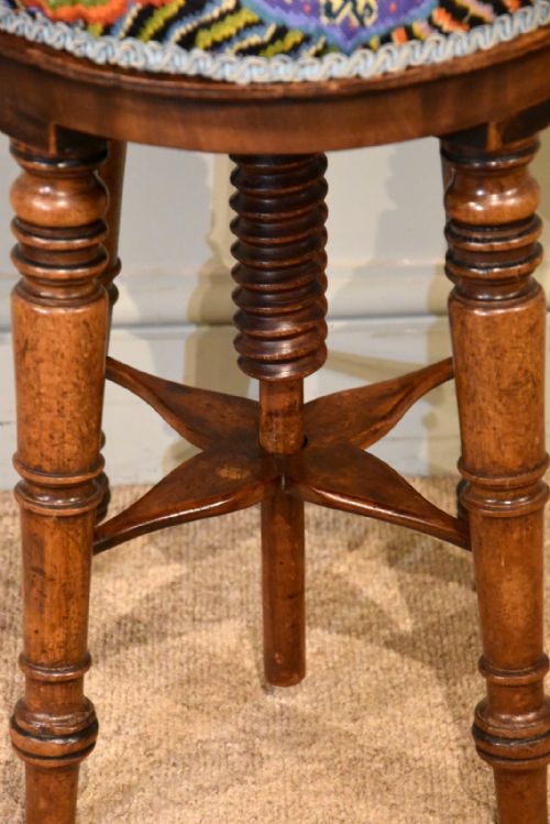 REGENCY WALNUT ADJUSTABLE PIANO STOOL - ADDITIONAL PHOTO 1