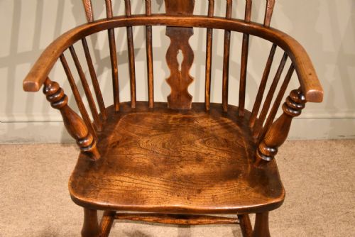 MID 19TH CENTURY ASH AND ELM WINDSOR CHAIR - ADDITIONAL PHOTO 2
