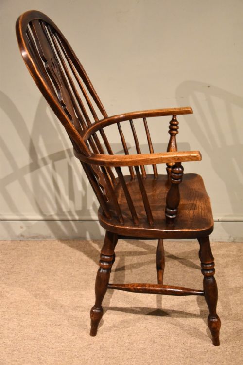 MID 19TH CENTURY ASH AND ELM WINDSOR CHAIR - ADDITIONAL PHOTO 3