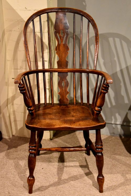 MID 19TH CENTURY ASH AND ELM WINDSOR CHAIR - ADDITIONAL PHOTO 5