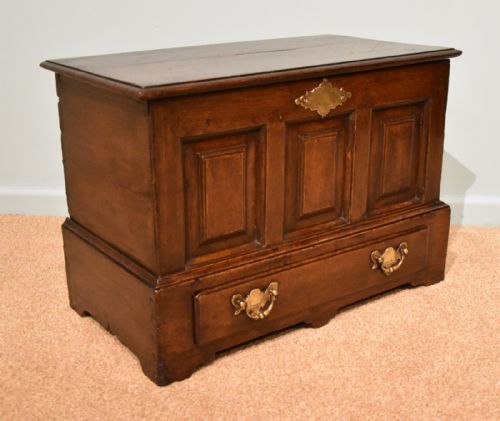18TH CENTURY WELSH OAK MARRIAGE COFFOR BACH COFFER - ADDITIONAL PHOTO 6