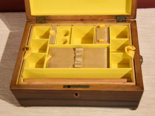 REGENCY TONBRIDGE CASTLE ROSEWOOD SEWING BOX - ADDITIONAL PHOTO 1