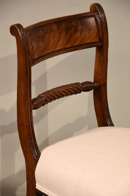 SET OF EIGHT REGENCY DINING CHAIRS - ADDITIONAL PHOTO 4