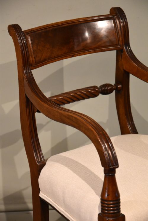 SET OF EIGHT REGENCY DINING CHAIRS - ADDITIONAL PHOTO 8