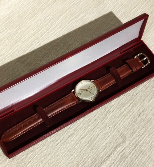 marvin 9ct gold wristwatch 1966 - CATEGORY: ANTIQUE WATCHES - DATED 1960