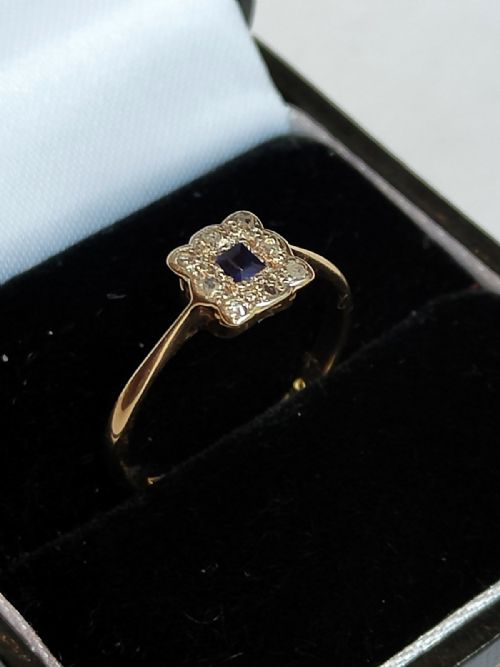 18CT GOLD PLATINUM ART DECO SAPPHIRE AND DIAMOND RING SIZE M5 - ADDITIONAL PHOTO 4