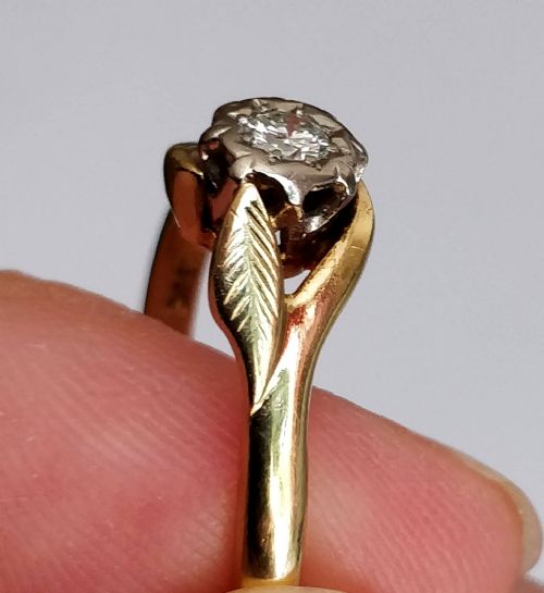 MID 20TH CENTURY 18CT GOLD DIAMOND ENGAGEMENT SOLITAIRE RING SIZE O - ADDITIONAL PHOTO 9