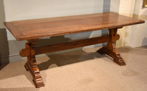 19TH CENTURY FRENCH WALNUT FARMHOUSE TABLE - ADDITIONAL PHOTO 4