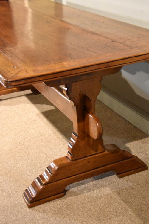 19TH CENTURY FRENCH WALNUT FARMHOUSE TABLE - ADDITIONAL PHOTO 8