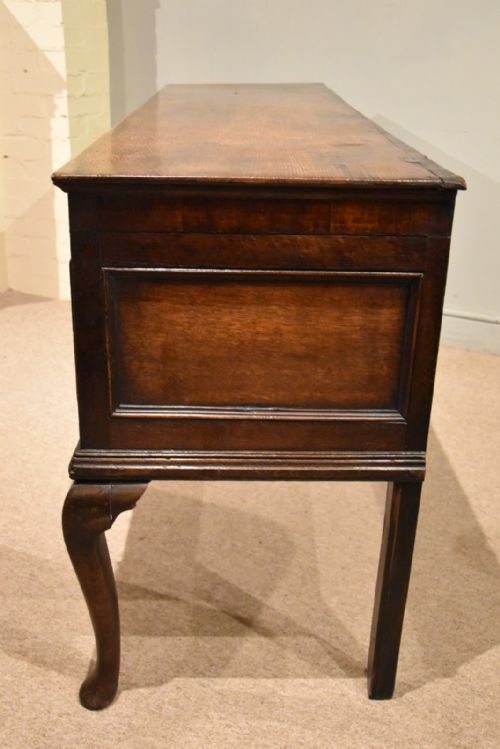 STUNNING GEORGE III OAK DRESSER BASE - ADDITIONAL PHOTO 8
