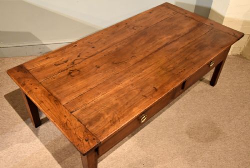 19TH CENTURY FRENCH CHERRY WOOD COFFEE TABLE - ADDITIONAL PHOTO 6