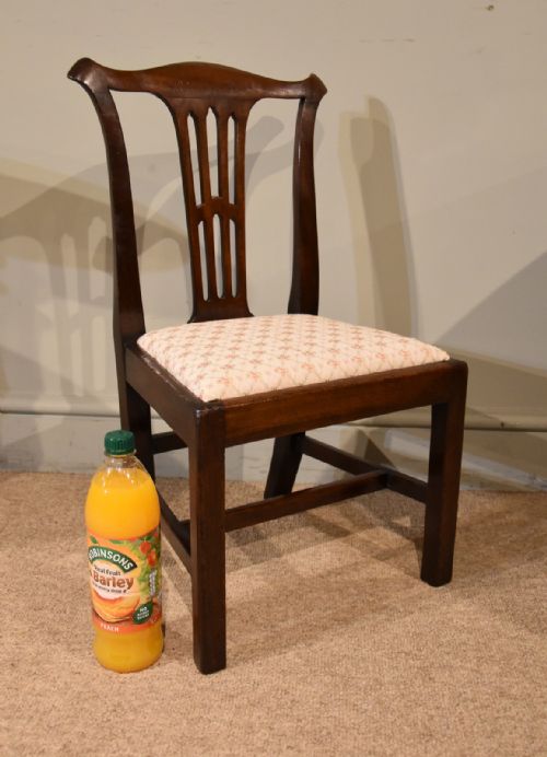 19TH CENTURY MAHOGANY CHILDS CHAIR - ADDITIONAL PHOTO 3