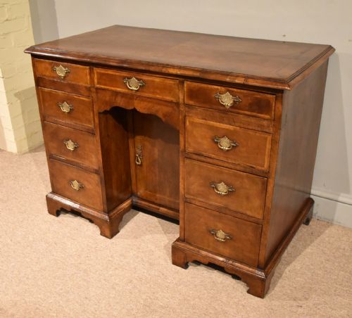 QUEEN ANNE STYLE WALNUT KNEEHOLE DESK - ADDITIONAL PHOTO 6