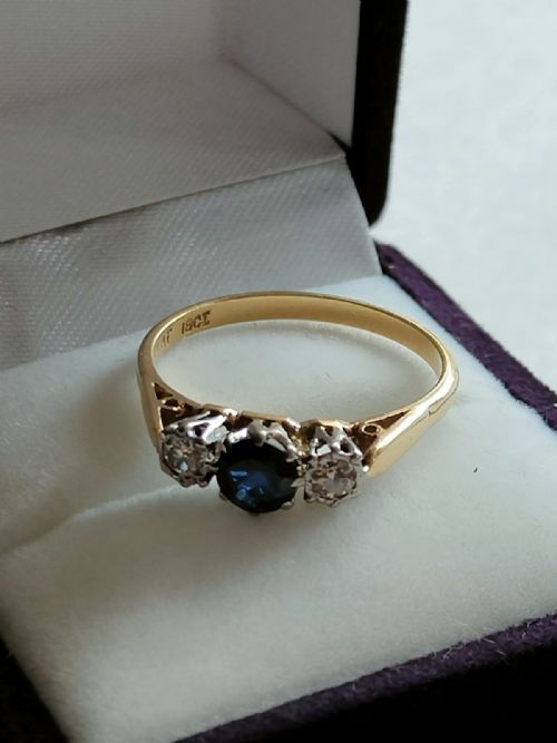 ART DECO 18CT GOLD PLATINUM SAPPHIRE DIAMOND TRILOGY RING - ADDITIONAL PHOTO 7