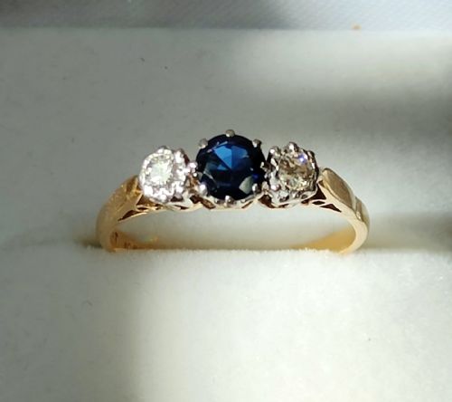 ART DECO 18CT GOLD PLATINUM SAPPHIRE DIAMOND TRILOGY RING - ADDITIONAL PHOTO 10