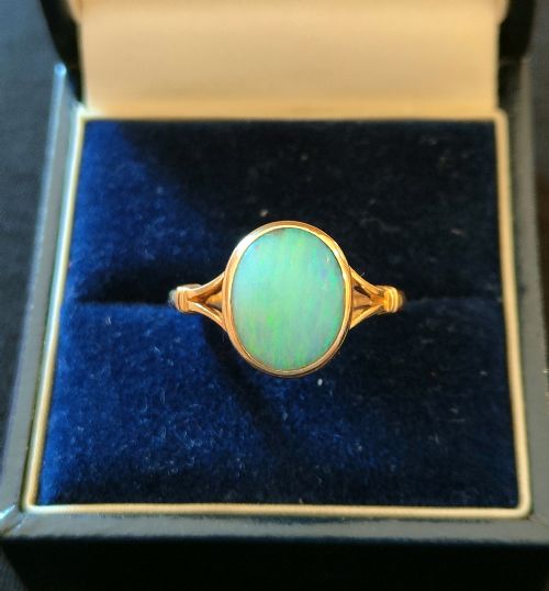 ART DECO 18CT GOLD AND OPAL DOUBLET SOLITAIRE RING - ADDITIONAL PHOTO 3