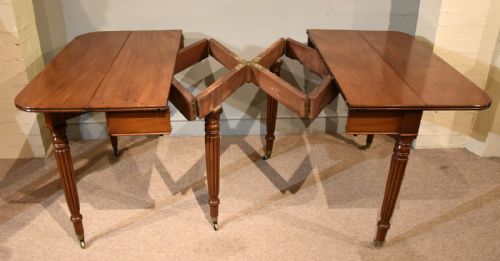 REGENCY PERIOD MAHOGANY CONCERTINA ACTION DINING TABLE - ADDITIONAL PHOTO 2