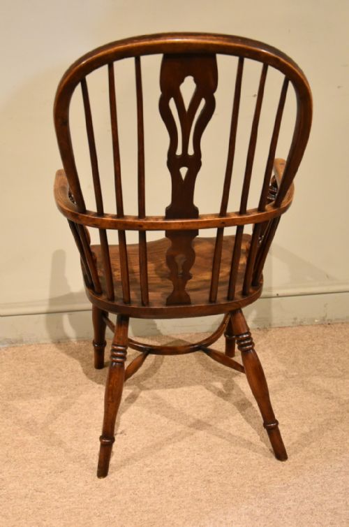 MID 19TH CENTURY ASH AND ELM HIGH BACK WINDSOR ARMCHAIR - ADDITIONAL PHOTO 1