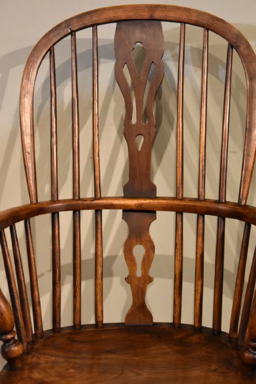 MID 19TH CENTURY ASH AND ELM HIGH BACK WINDSOR ARMCHAIR - ADDITIONAL PHOTO 2