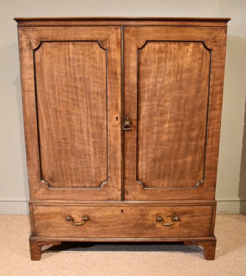 mid 18th century mahogany linen press - CATEGORY: ANTIQUE CUPBOARDS - DATED 18TH CENTURY