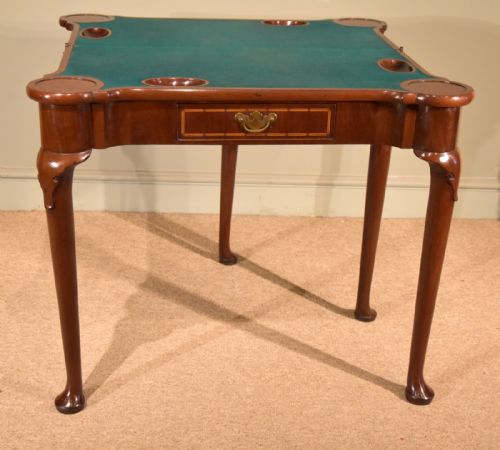 EARLY 18TH CENTURY INLAID PAD FOOT CARD TABLE - ADDITIONAL PHOTO 3