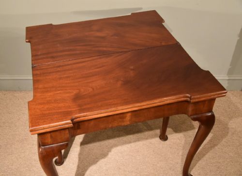 GEORGE III MAHOGANY TRIPLE TOP CARD TABLE GAMES TABLE - ADDITIONAL PHOTO 2