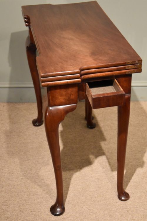 GEORGE III MAHOGANY TRIPLE TOP CARD TABLE GAMES TABLE - ADDITIONAL PHOTO 8