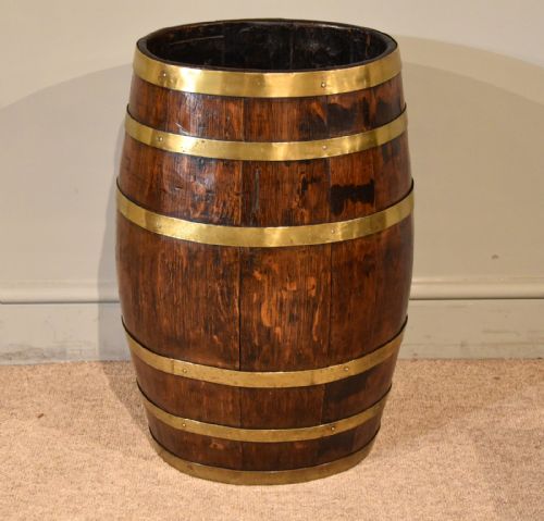 19TH CENTURY OAK AND BRASS BARREL STICK UMBRELLA STAND - ADDITIONAL PHOTO 1