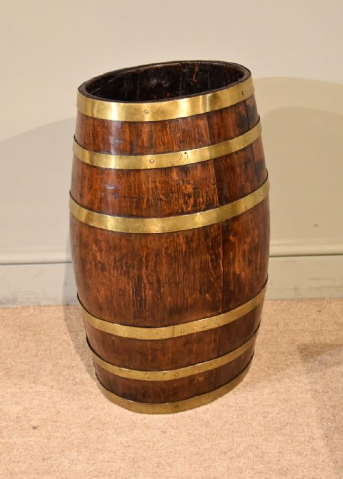19TH CENTURY OAK AND BRASS BARREL STICK UMBRELLA STAND - ADDITIONAL PHOTO 5
