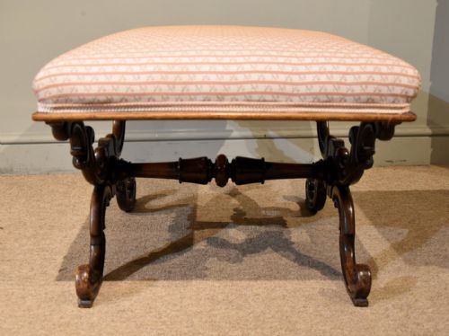 ELEGANT WILLIAM IV ROSEWOOD CARVED LARGE STOOL - ADDITIONAL PHOTO 4