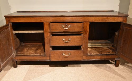 GEORGE III OAK LOW DRESSER BASE - ADDITIONAL PHOTO 3