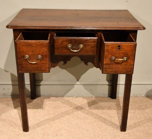 GEORGE III COUNTRY OAK LOWBOY - ADDITIONAL PHOTO 1