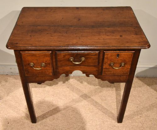 GEORGE III COUNTRY OAK LOWBOY - ADDITIONAL PHOTO 4