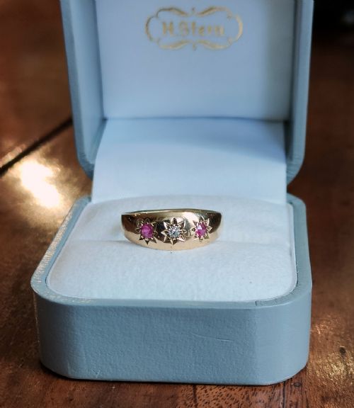EDWARDIAN 18CT GOLD DIAMOND RUBY GYPSY RING CHESTER 1904 SIZE Q5 - ADDITIONAL PHOTO 1
